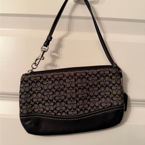 Coach Black and Gray Patterned Wristlet - Picture 1 of 3